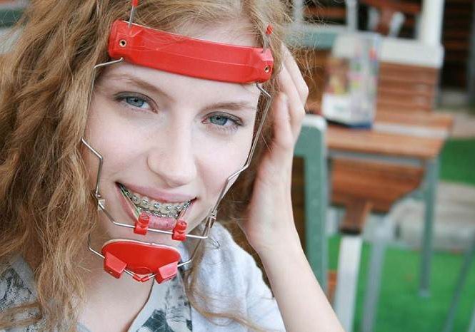 دلیل استفاده از فیس ماسک ارتودنسی
