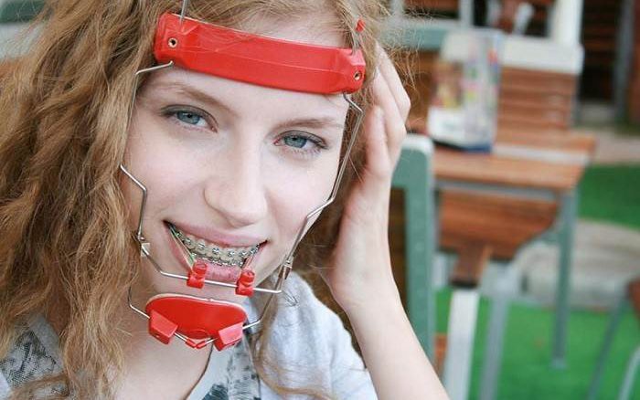 دلیل استفاده از فیس ماسک ارتودنسی